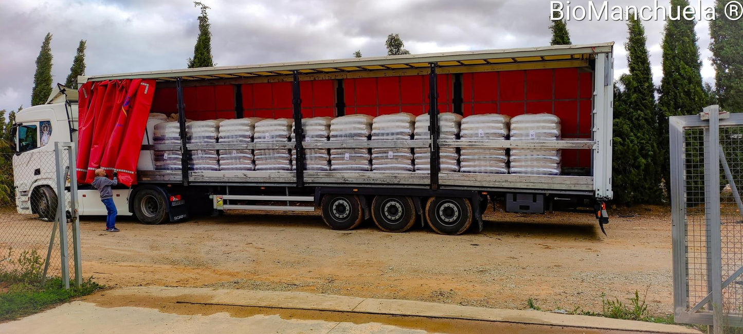 1 Camión completo de 24 palets de Pellets Bioforestal Certificación ENplus A1 en España